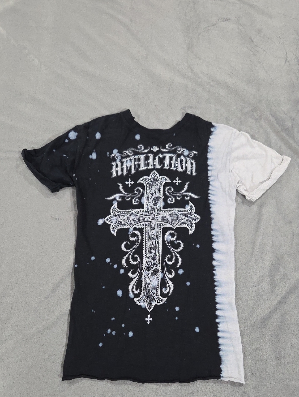 Affliction Black & White Split Cross Graphic Tee